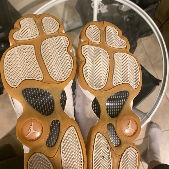 Jordan’s - Picture 3 of 5